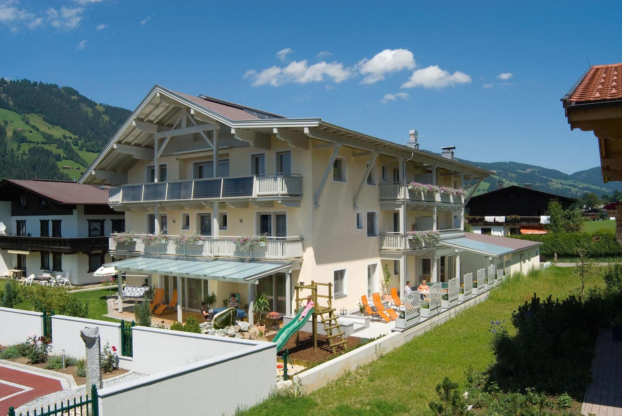 Appartements Bergsonne Westendorf Eksteriør billede